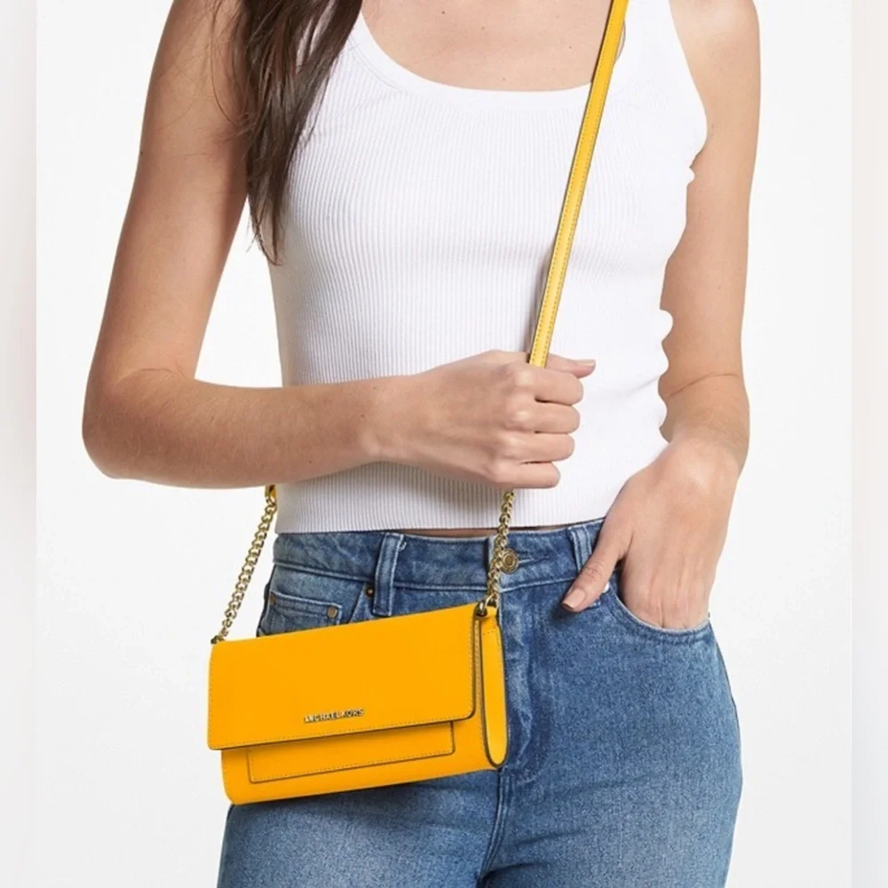 NWT❣️ M Kors 2 Pieces Leather Saffiano 2 in 1 Crossbody Shoulder Bag Micheal
